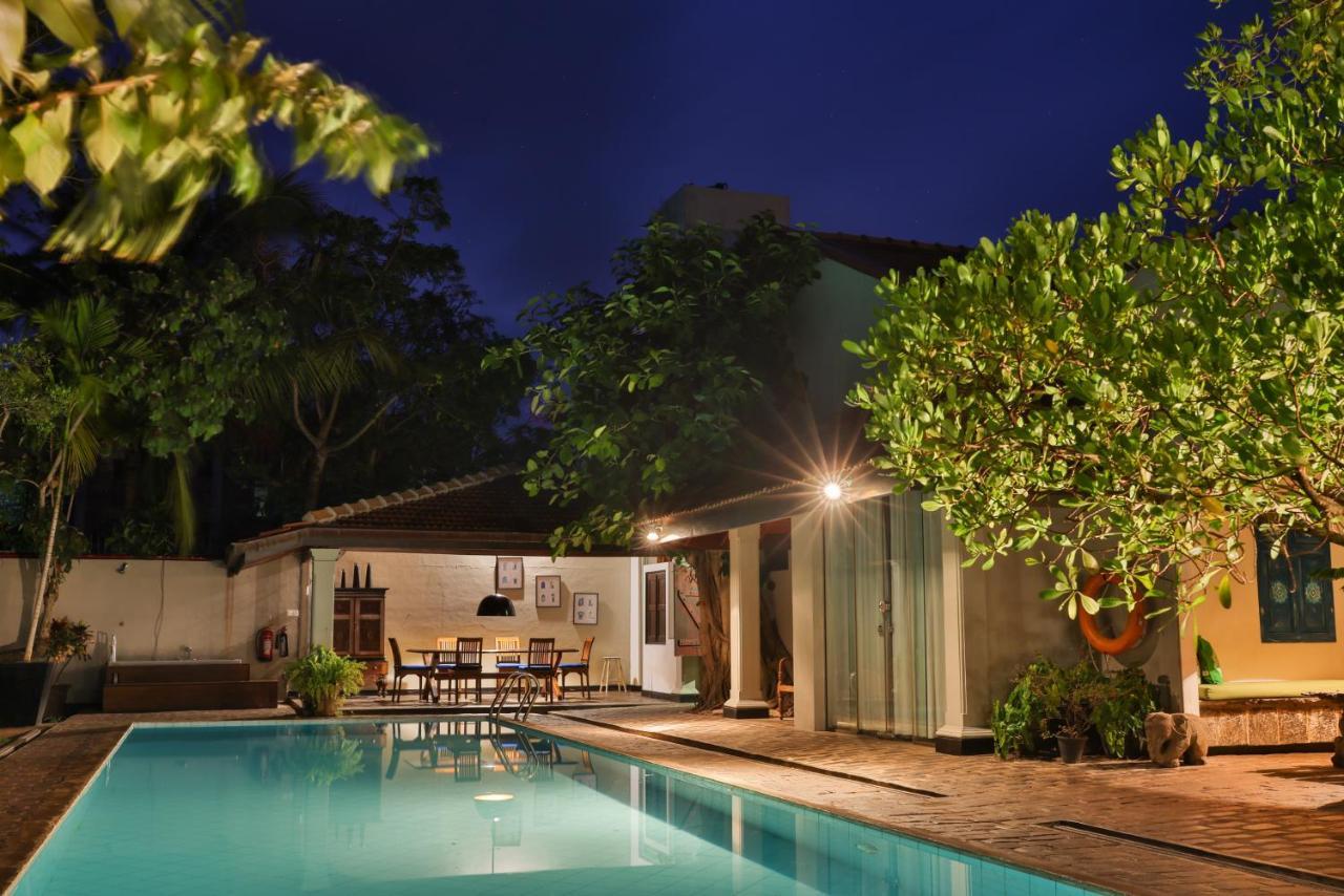 Villa Hundira Negombo Bagian luar foto