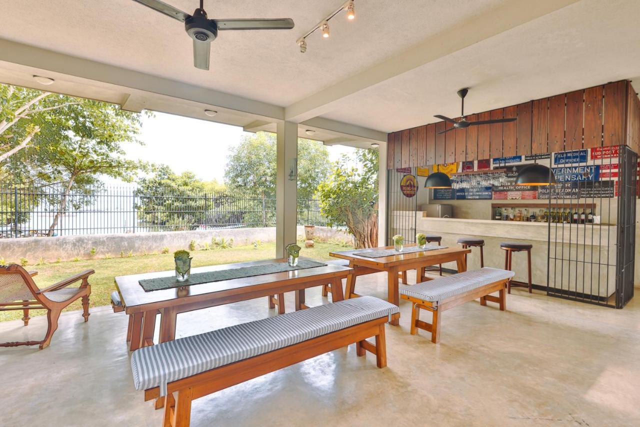 Villa Hundira Negombo Bagian luar foto