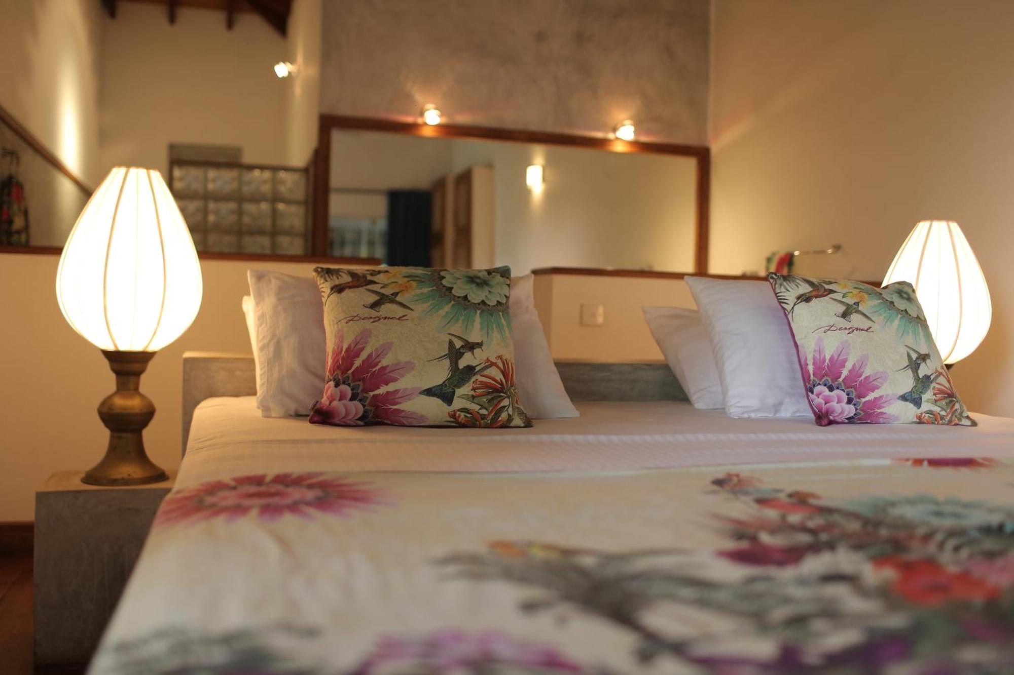 Villa Hundira Negombo Bagian luar foto