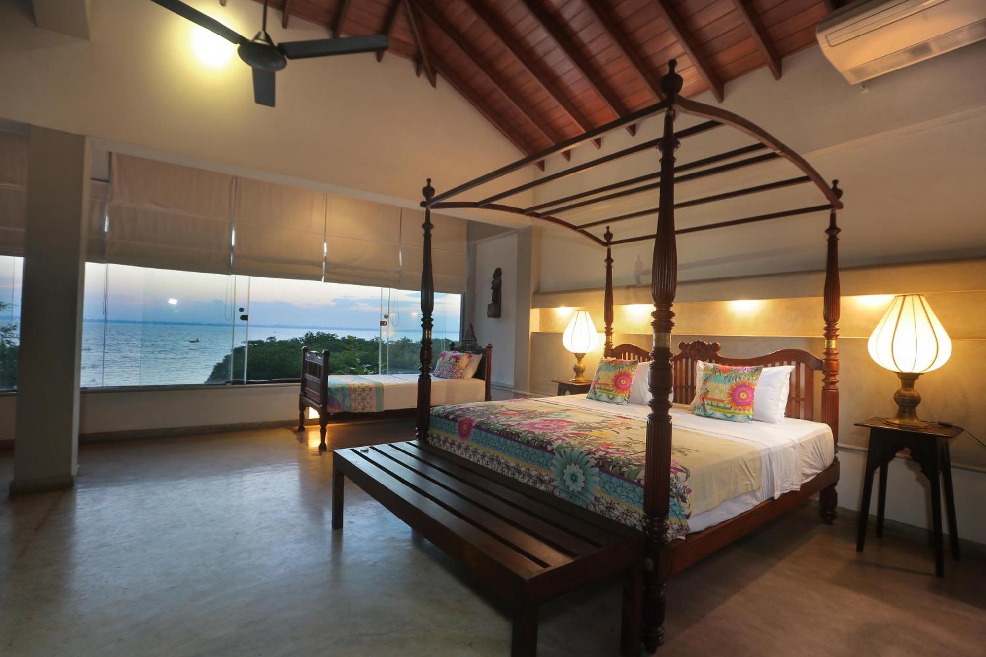 Villa Hundira Negombo Bagian luar foto