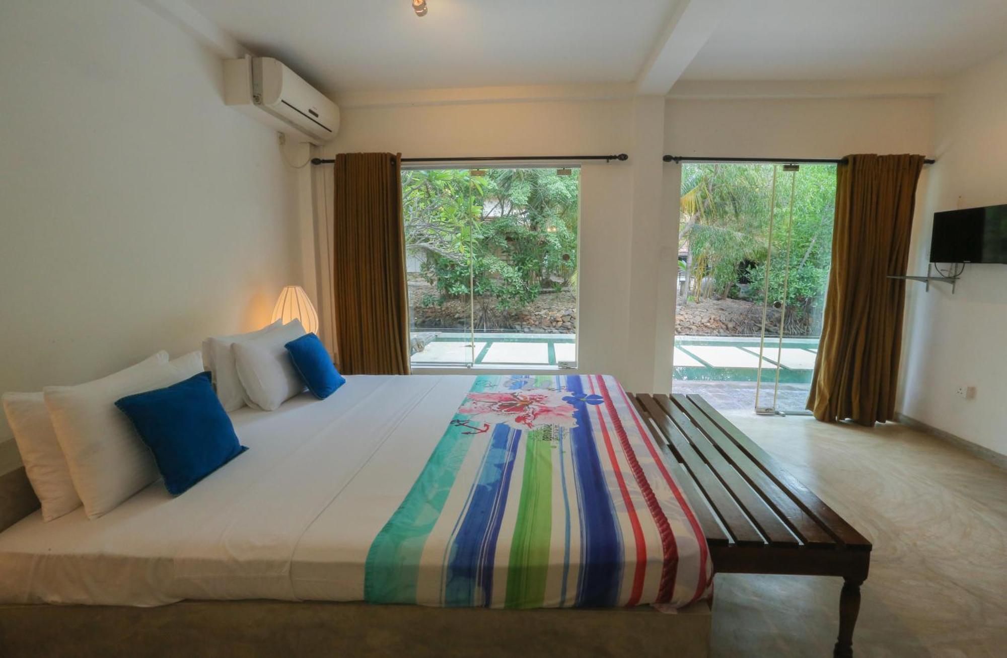 Villa Hundira Negombo Bagian luar foto