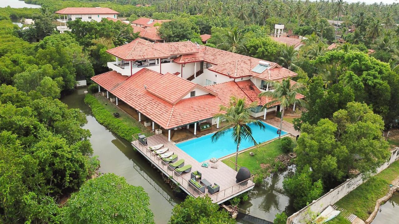 Villa Hundira Negombo Bagian luar foto